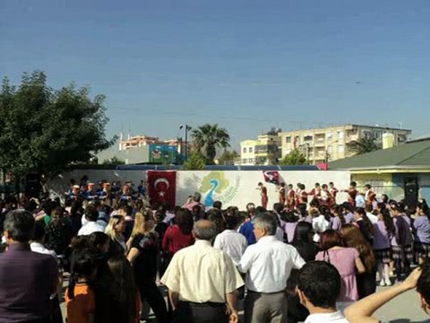 19 Mayıs Atatürk'ü Anma ve Gençlik Spor Bayramı töreni görüntüleri