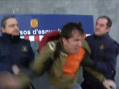 TV3 - Polònia - Els Mossos es disculpen