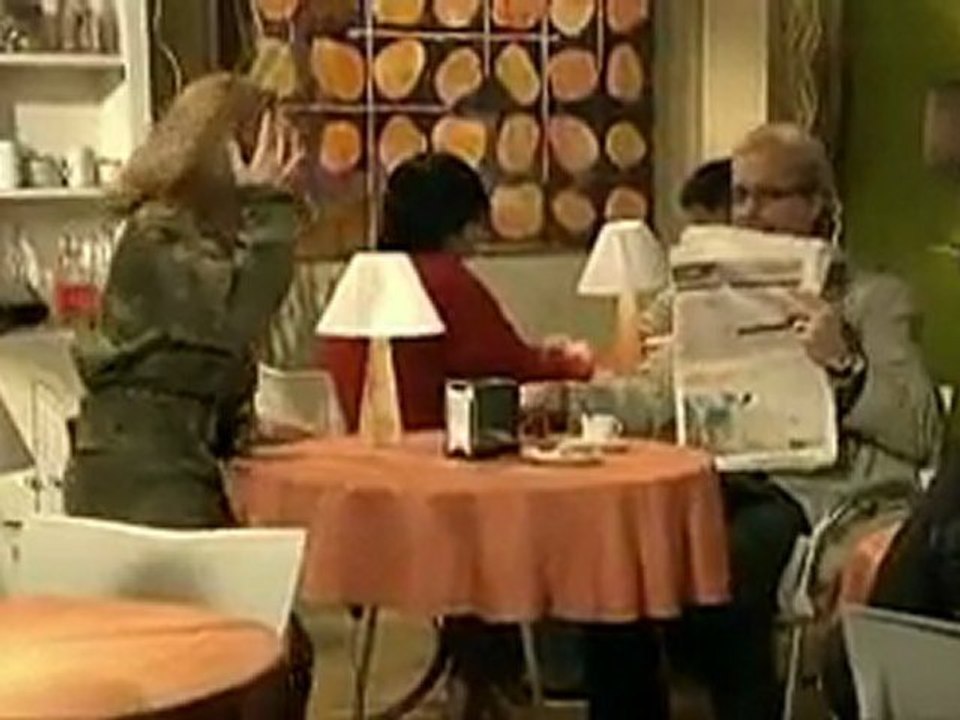 TV3 - Polònia - A Chacón i a Saura els foten la bronca