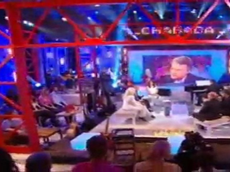 Salvatore Adamo chante un extrait de La nuit