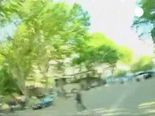 Police move in on Georgian protest