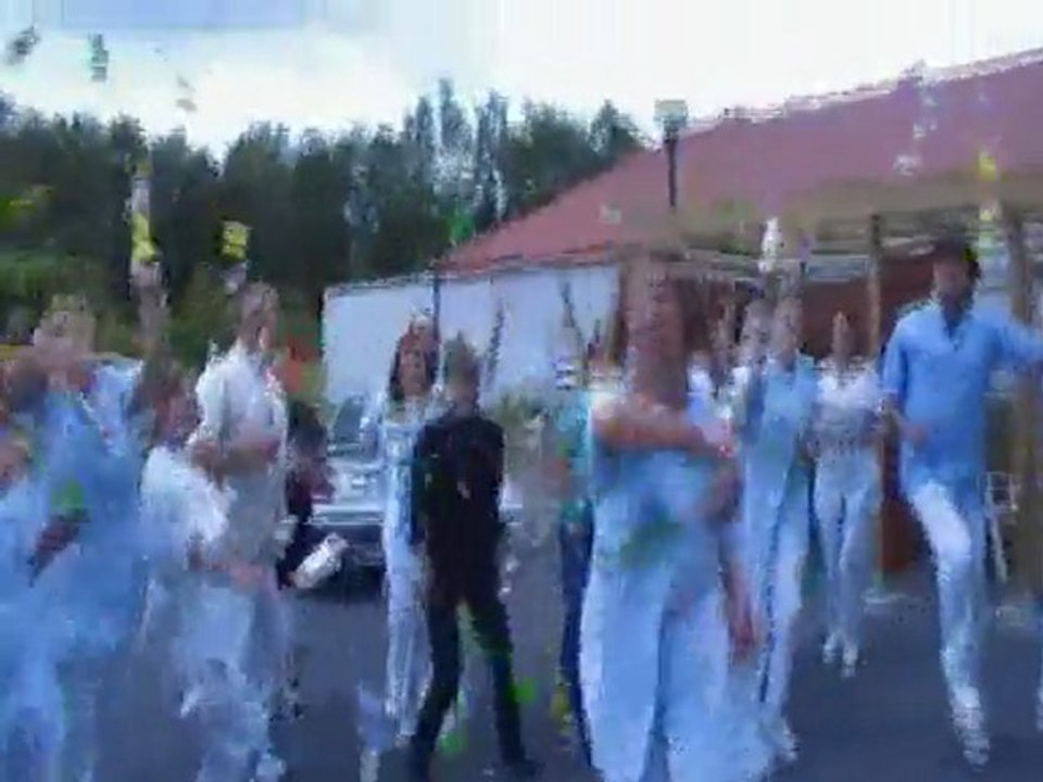 lip dub des salariés de l'EHPAD "Jardins de Cybèle" Courcelles les Lens