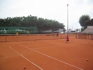 2011.05.14-Entrainement Sam avec raquette de Christophe