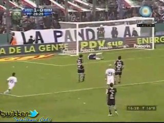 Gol de Silva a Gimnasia de la plata - Clausura 2011