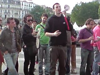 1/6 Bastille assemblée Le  Dimanche 22 Mai à Paris au soir