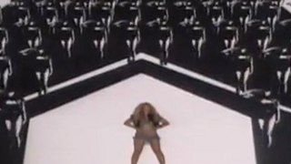 Run The World (Girls) Beyoncé Live In Billboard Music Awards 2011.