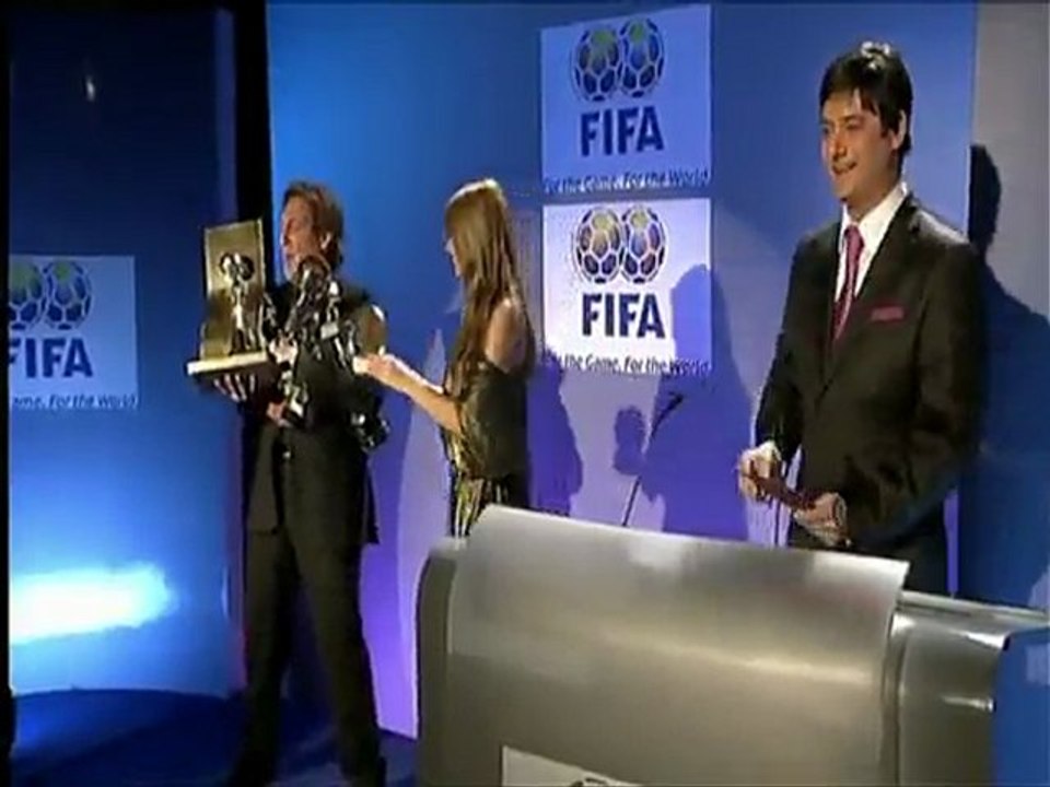 TV3 - Crackòvia - Messi rep tots els premis