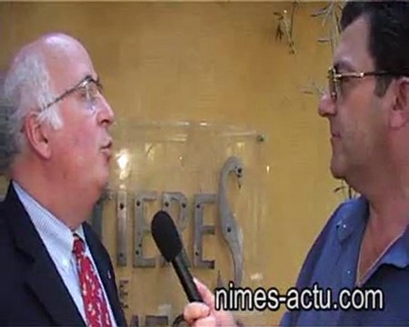 FERIA des Vendanges Nîmes , interview de Daniel jean VALADE au Syndicat des Vins des COSTIERES de Nîmes