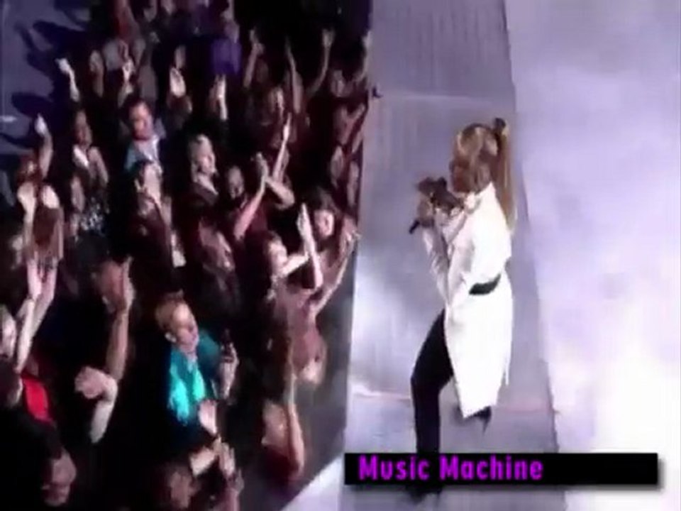 Mary J Blige feat. Lil Wayne - Someone to Love Me - Live