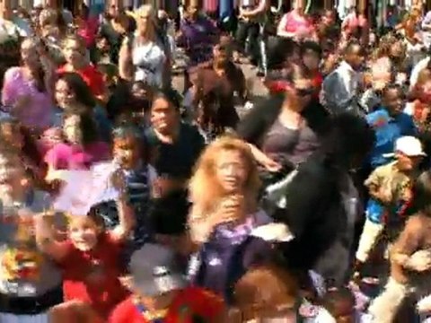 Rene la taupe Flash Mob foire du trone