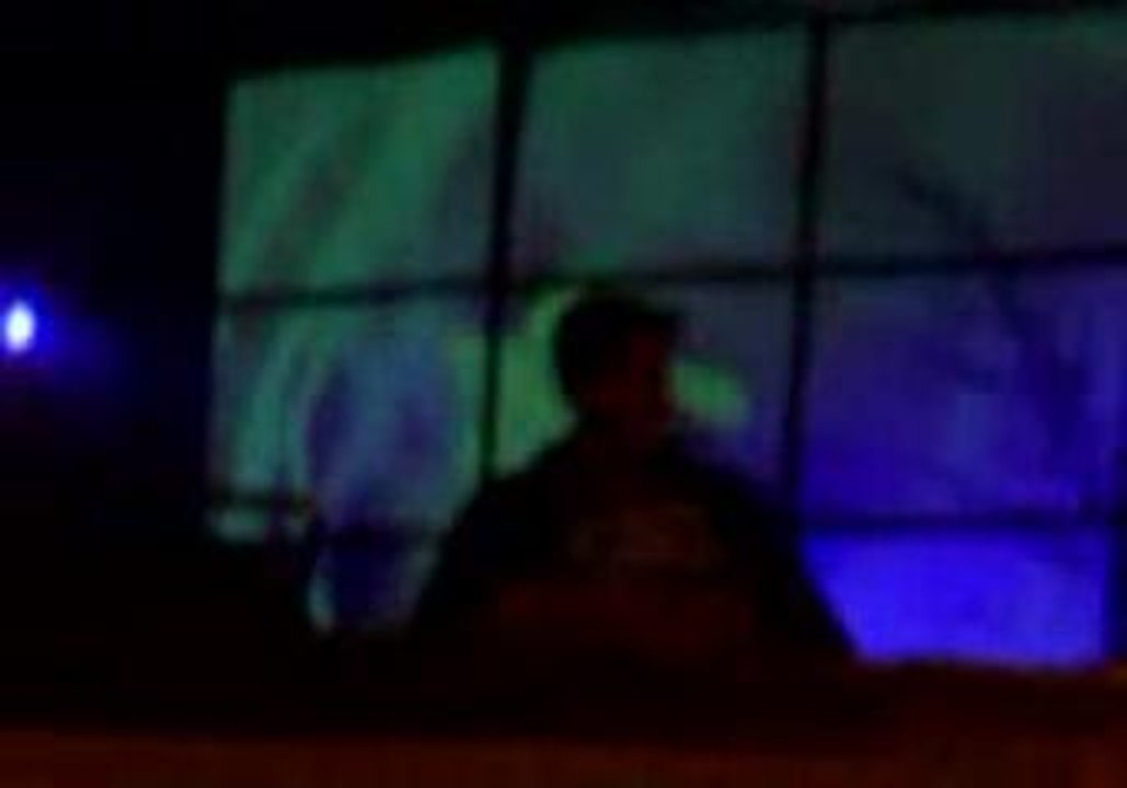 Modeselektor @ Dragon Bal ( ENORME )