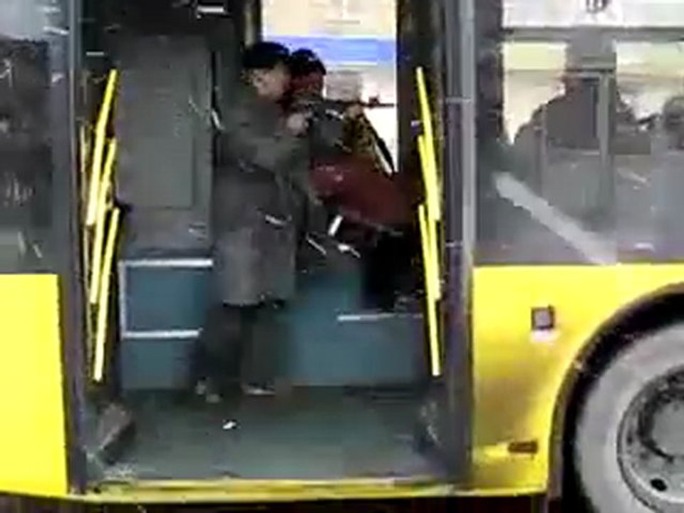 stop that bus i wanna get on