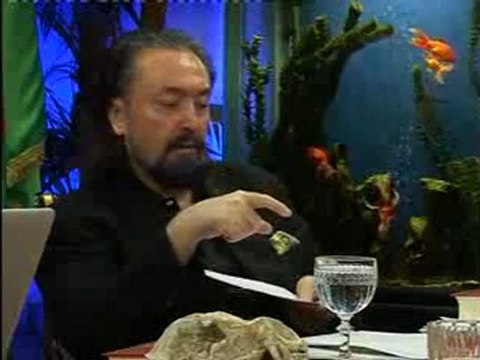 Hz. İsa (as) geldiğinde kendisini bilip tanıyan hiçbir akrabası veya tanıdığı olmayacaktır. İmanın nuruyla anlaşılacaktır