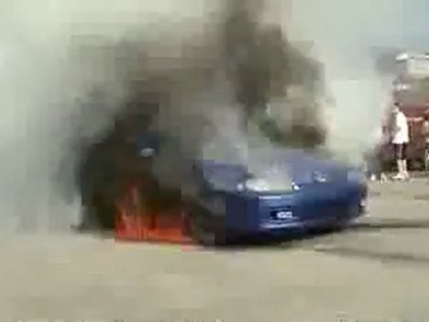 0334 - Régis fait un Burn avec sa caisse