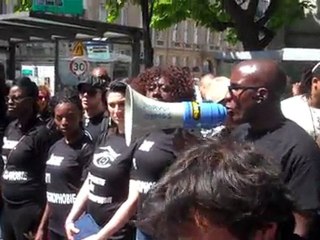 Manifestation de l'Alliance Noire Citoyenne (ANC) devant le Sénat
