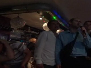 Renaud chanté par Guigui et ses potes d'un soir