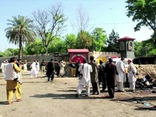 Militants storm Pakistan naval air base, 10 dead