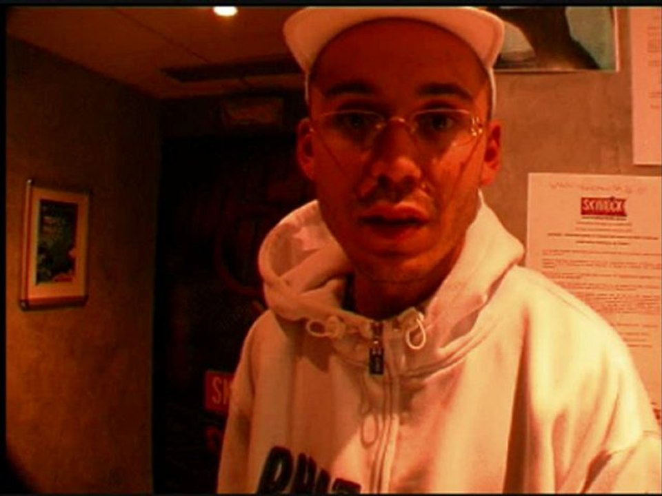 2011 SALE LA PROD