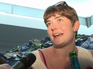 Boire de la bière tout en créant une oeuvre d'art