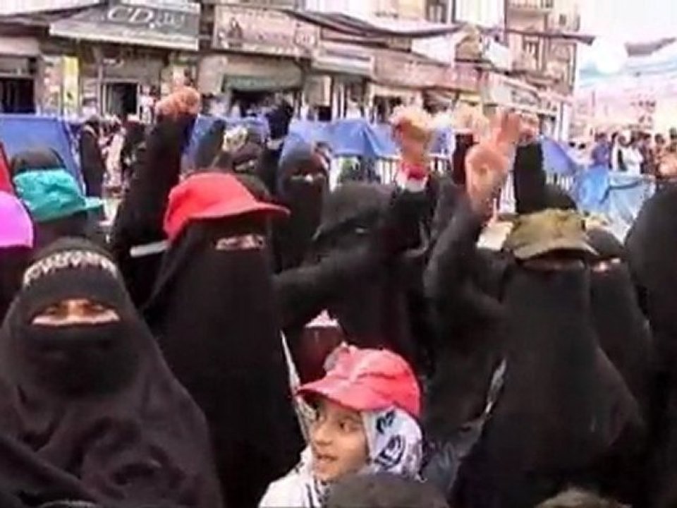 Scontri in Yemen, Saleh minaccia guerra civile