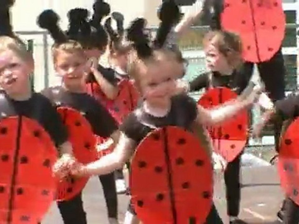 Kermesse2011_Alicia.avi