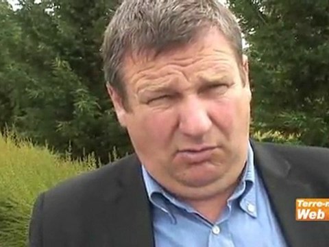 Sécheresse 2011 - Les céréaliers de la Fdsea et des Ja de l’Eure contractualisent avec les éleveurs manchois sur la paille