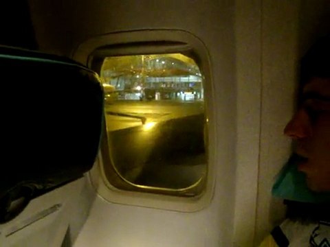 Karanlık Gecelerimin (Uçakta) - 220511