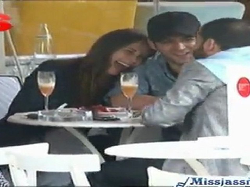 Murat Yildirim & Burcin Terzioglu  ~Super Starlife  22.5.2011