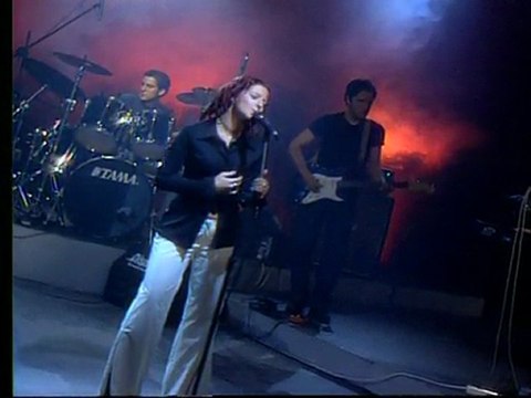 Aslı- uslanmak bilmedi hayat- Brt performans