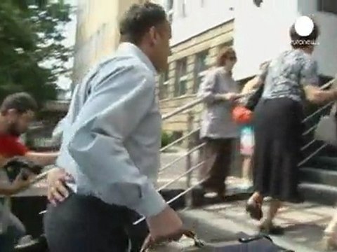 Prima notte all'Aja per Ratko Mladic