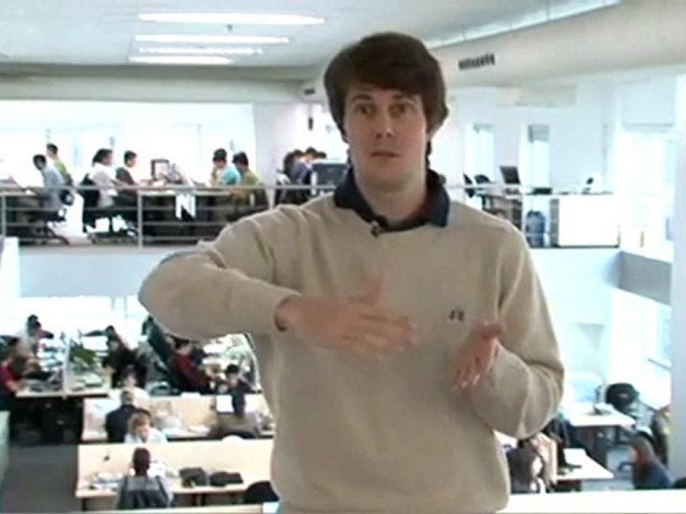 Groupon: trabalho duro e jeitão de república