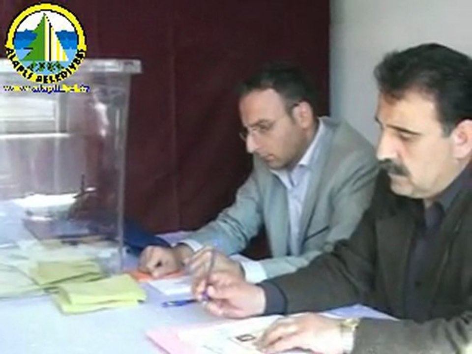 AŞAĞIDOGANCILAR'DA BELEDİYELİK REFERANDUMU