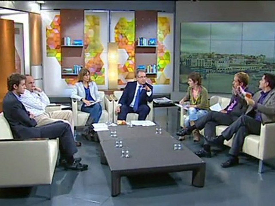 TV3 - Els matins - A la Xina faran un autobús elevat per esquivar els col·lapses de trànsit