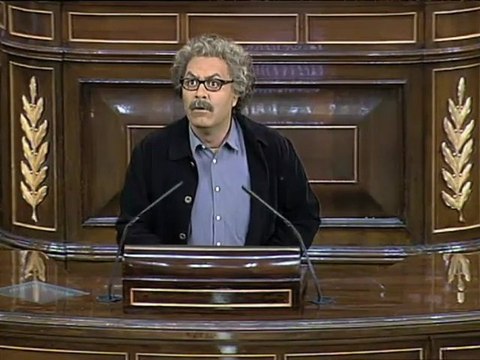 TV3 - Polònia - Algú ho havia de dir: el Facebook