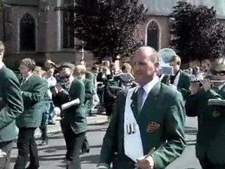 "Tisje-Tasje invite ses voisins"