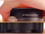 Perforer avec la perforatrice Window Punch Fiskars - Tuto loisirs créatifs