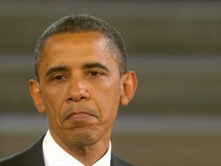 Standing ovation greets Obama speech