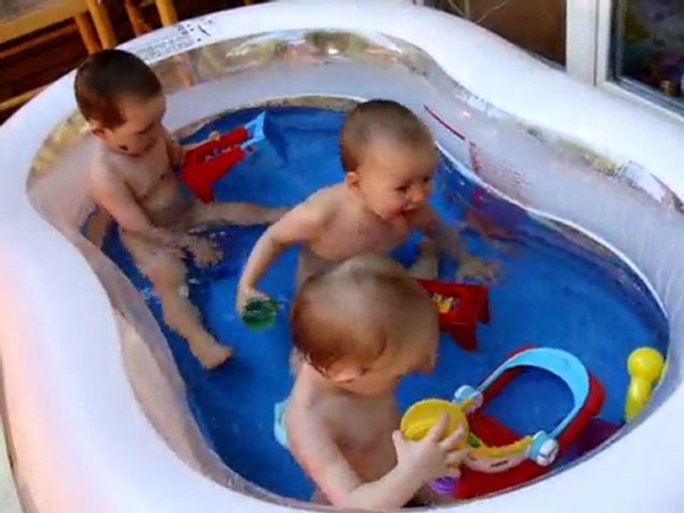 25-05-11 La piscine