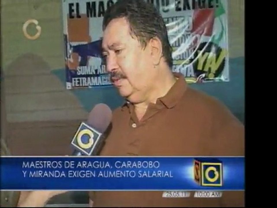 Maestros exigen más salarios