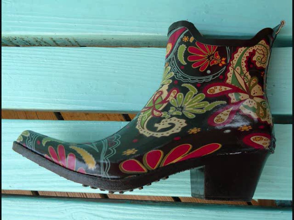 Geez Rainboots