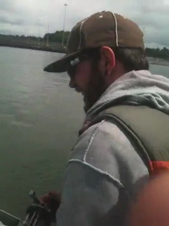 Sturgeon fishing Oregon