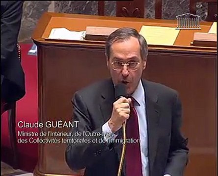 Questions au gouvernement du 25 mai 2011 (G.DELCOURT)