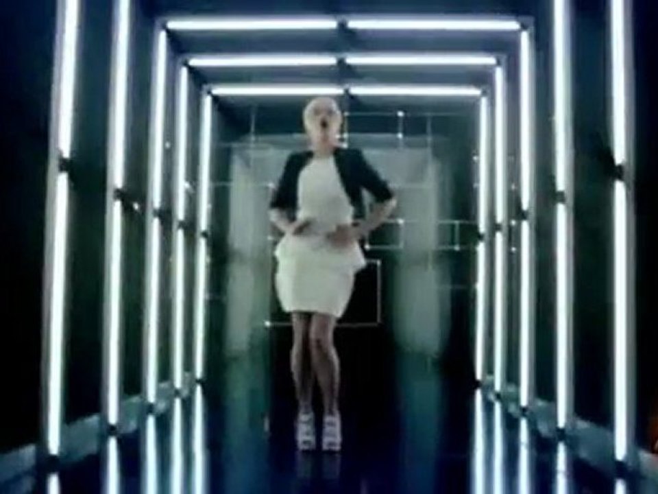 Yildiz Kaplan - Haberin Yok [YENI KLIP 2011] H.Q.