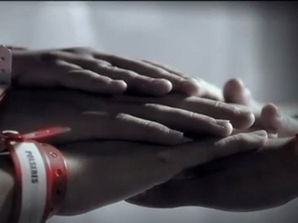 TV3 - Estrena, dilluns 24 de gener, a TV3 -  Polseres vermelles : intensament vius