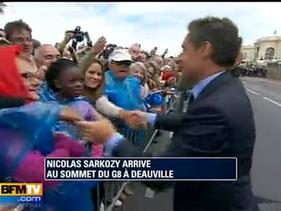 Bain de foule pour Sarkozy au G8 à Deauville