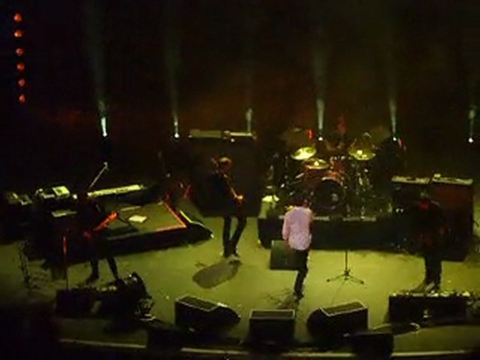 SUEDE "Moving" at Brixton Academy, London, 2011.