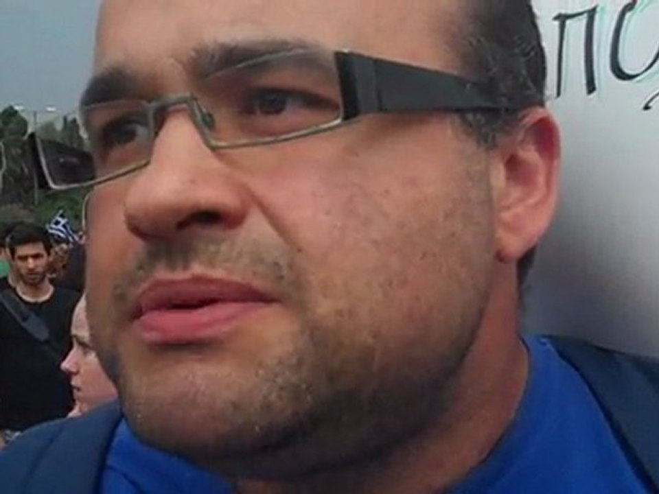 Πολίτης στο Σύνταγμα