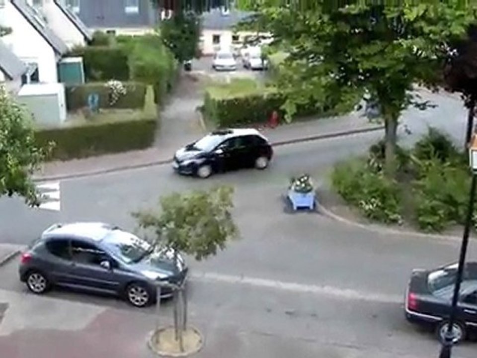 test video nikon coolpix P100