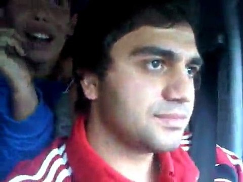 VID 00166-20110522-1701