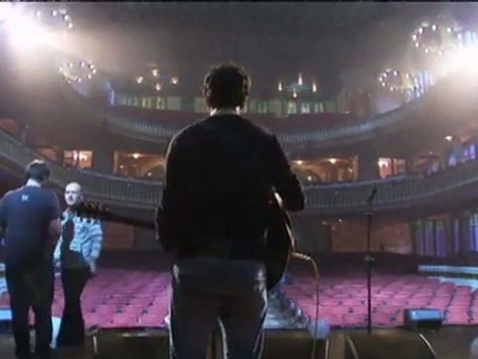 TV3 - 30 Minuts - Les quatre nits: Els Amics de les Arts, assajant